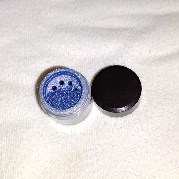 💚3 for $30💚Loose Eyeshadow Bundle - Picture 5 of 8